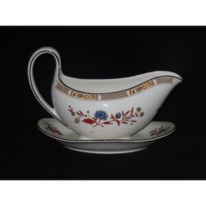 Wedgwood‎ Jamestown Gravy Boat w/Attached Underplate